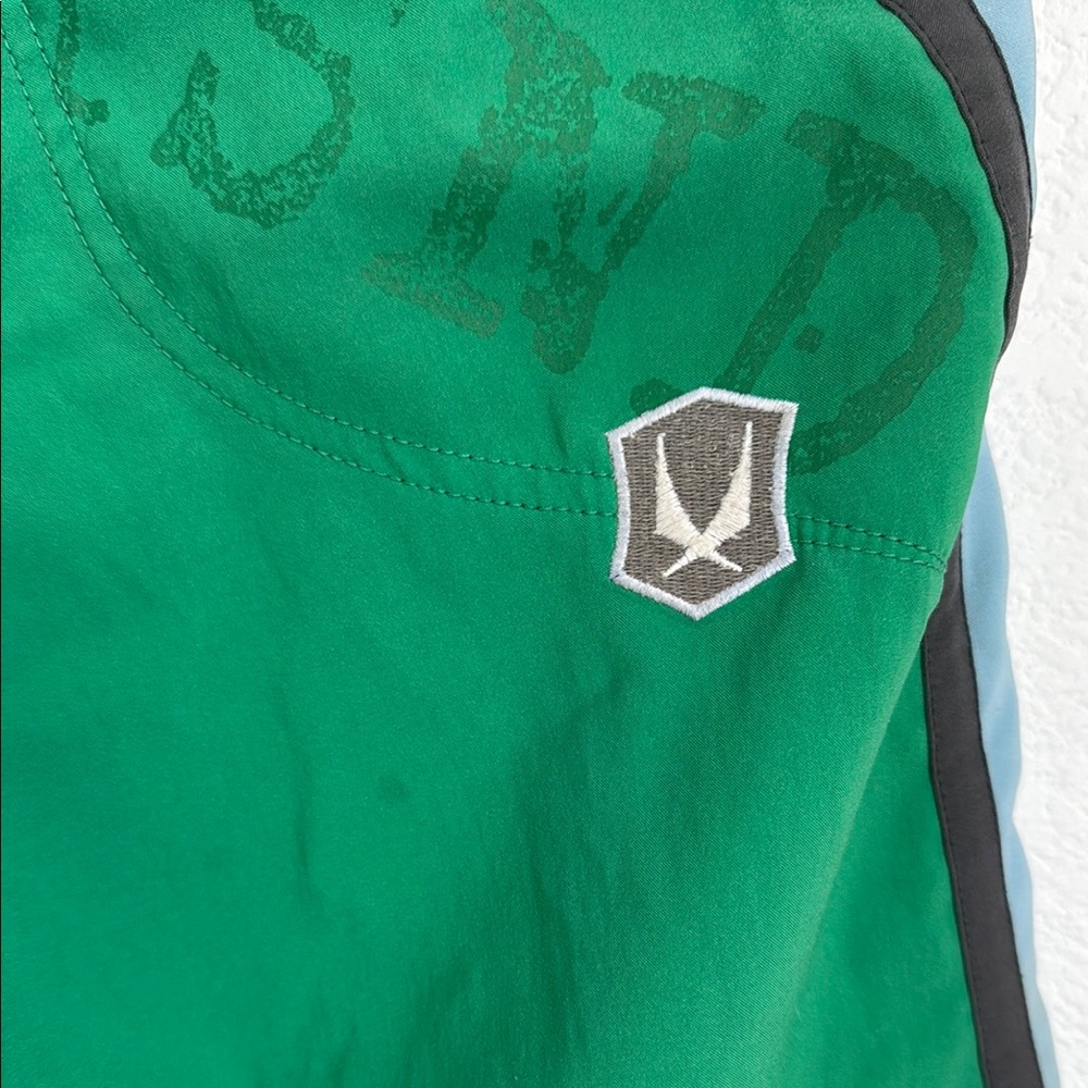 Dynamic Green and Gray Board Shorts for Swim - Picture 4 of 10